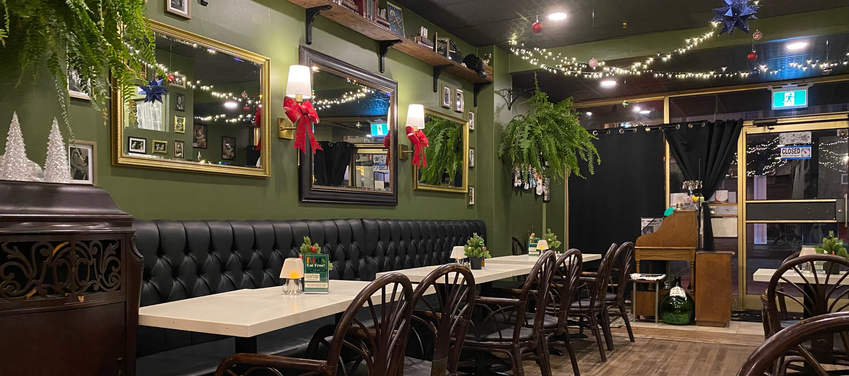 Niagara Falls Cat Cafe